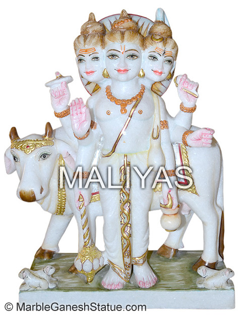 Dutta Bhagwan Statue